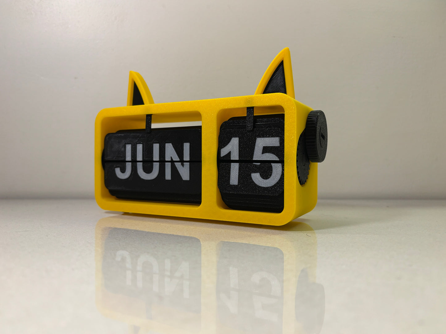 MeowDay™ Desk Calendar with Magnetic Cat-Ears